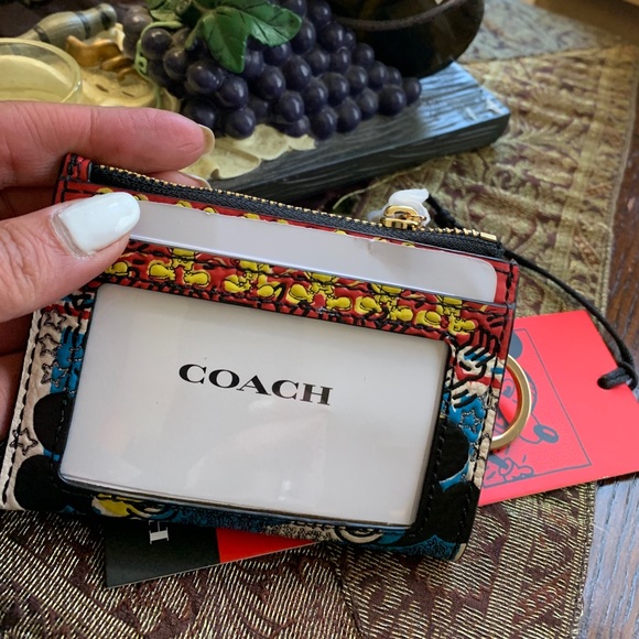 Authentic COACH Pebbled leather L.Edition Mickey Mouse zip card /ID/Keychain - Picture 9 of 11